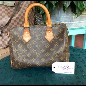 ⚠️SALE⬇️🛍💯Louis Vuitton speedy 25🛍🌸